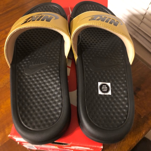 Women’s benassi gold Nike slides - Picture 5 of 5